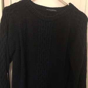 Brandy Melville sweater